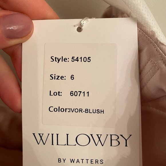 BRAND NEW (Unaltered) Willowby Cadah Wedding Gown - Picture 4 of 12